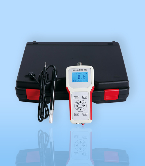 TP220-便攜(xie)式電導(dao)率分析(xī)儀